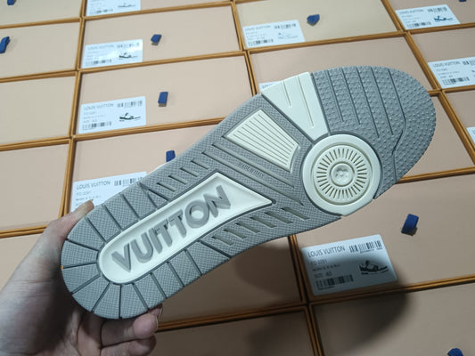 Foshan Batch 1V trainer