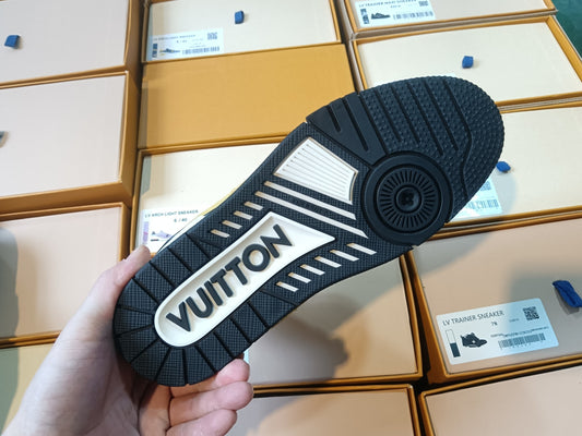 Foshan Batch 1V trainer