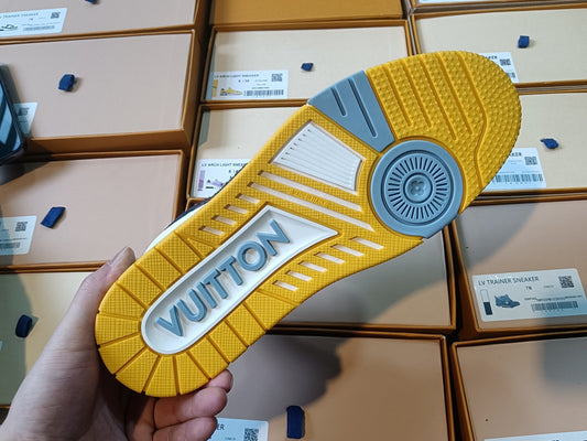 Foshan Batch 1V trainer