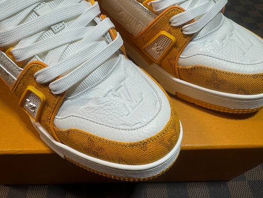 Foshan Batch 1V trainer