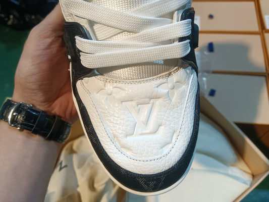 Foshan Batch 1V trainer