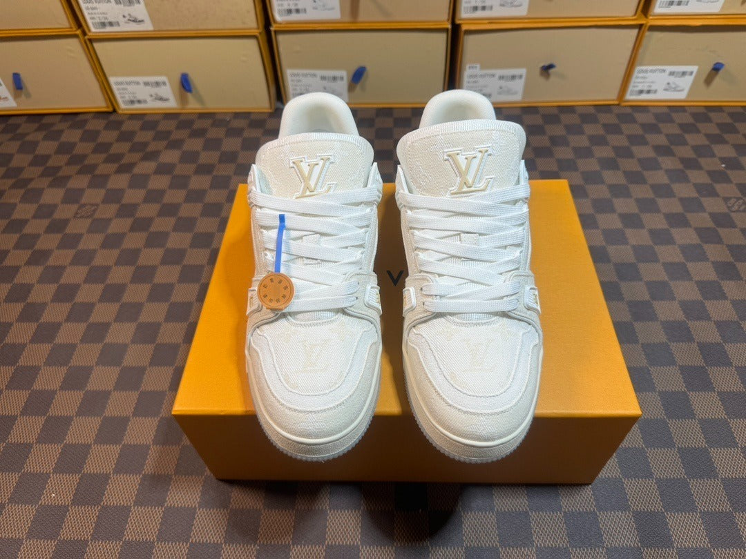 Foshan Batch 1V trainer