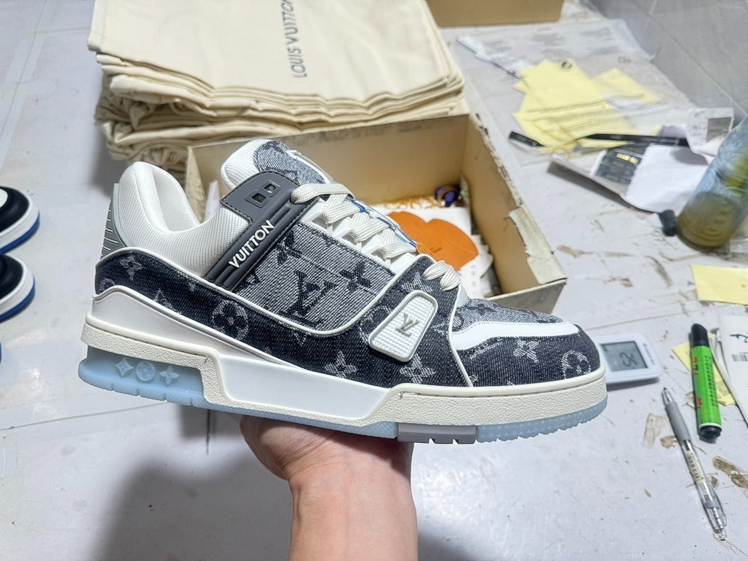 Foshan Batch 1V trainer