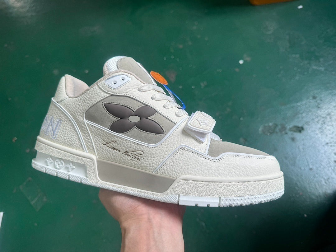 Foshan Batch 1V trainer