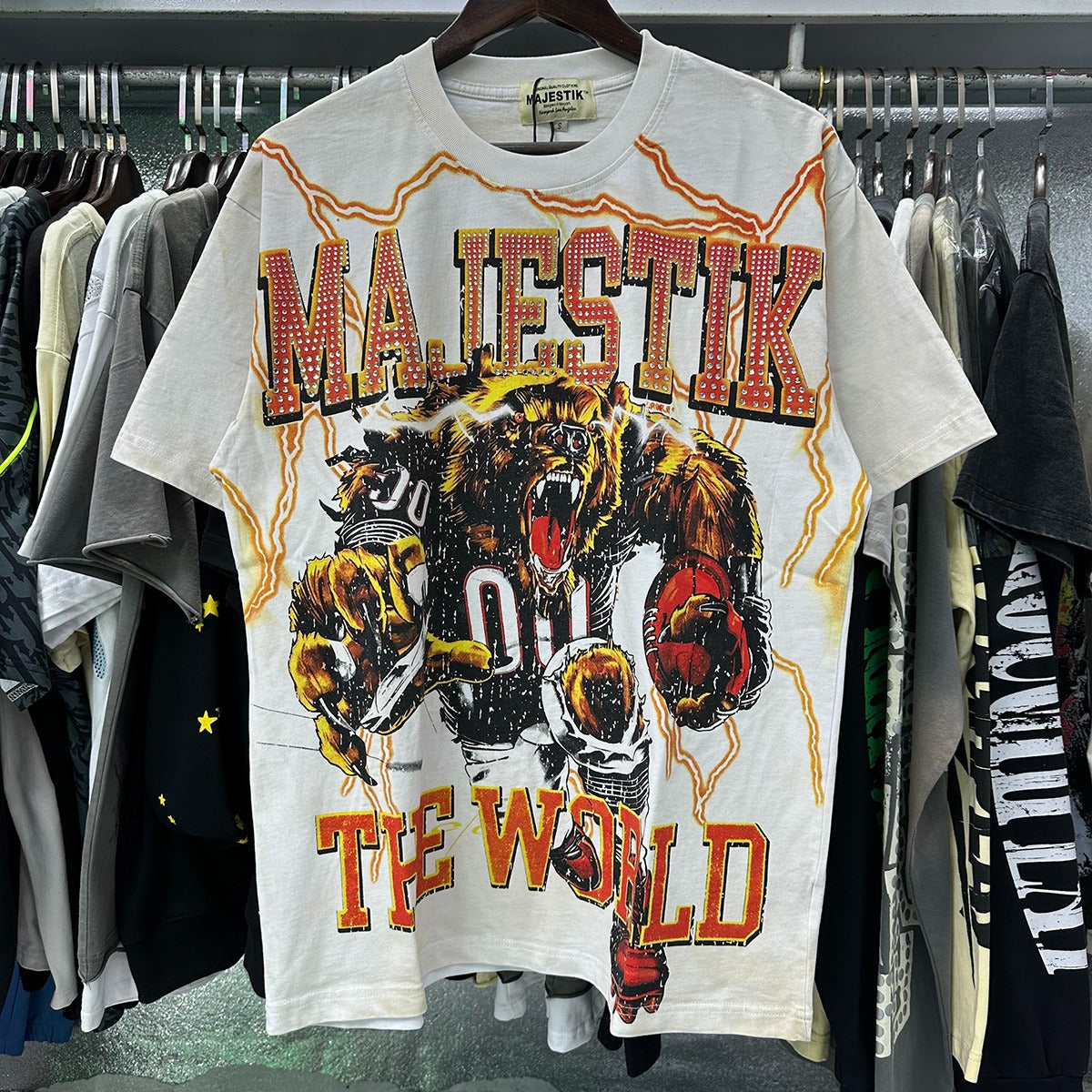 MAJESTIK The World Bear Tee