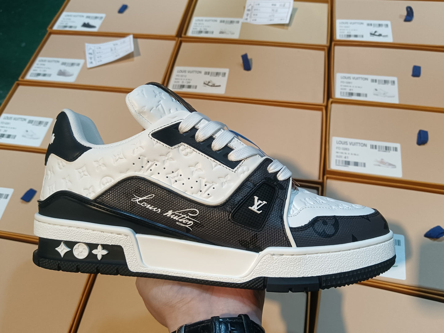 Foshan Batch 1V trainer