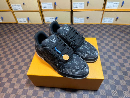 Foshan Batch 1V trainer