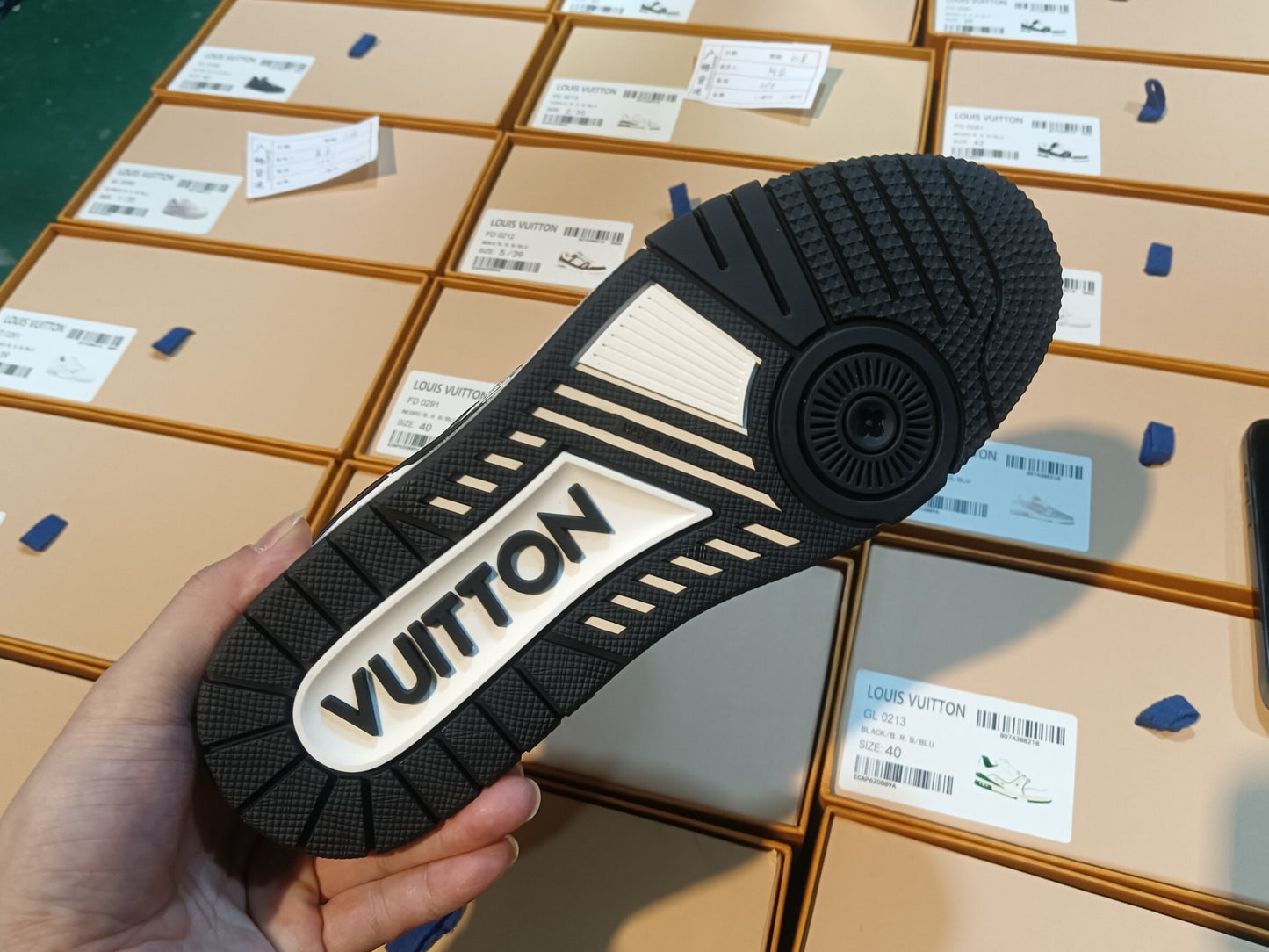 Foshan Batch 1V trainer