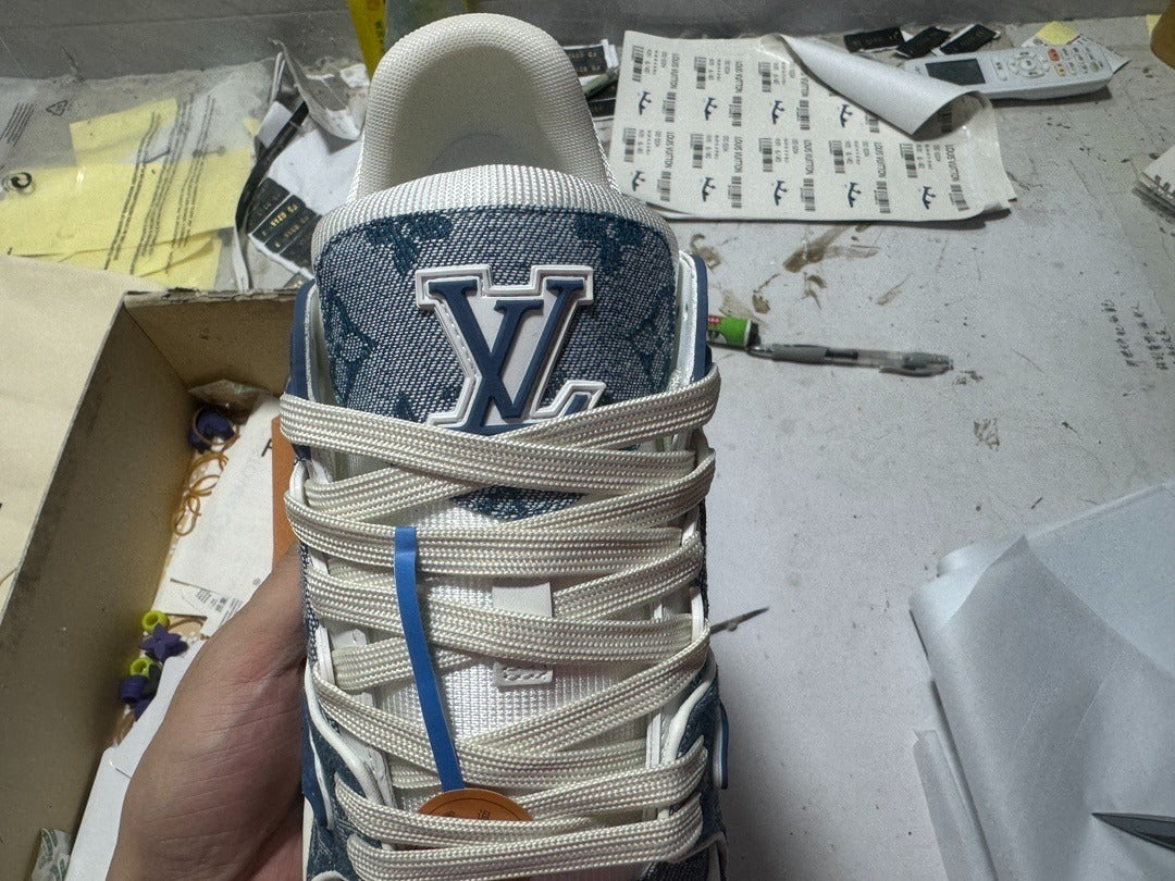 Foshan Batch 1V trainer