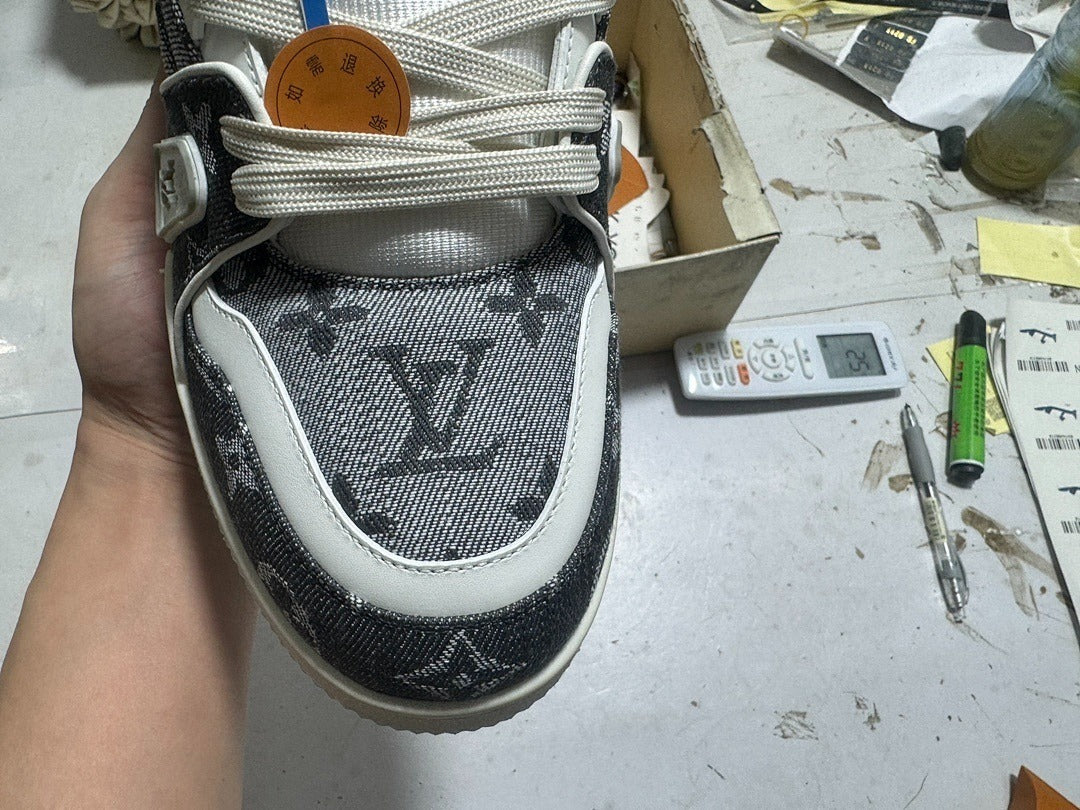 Foshan Batch 1V trainer