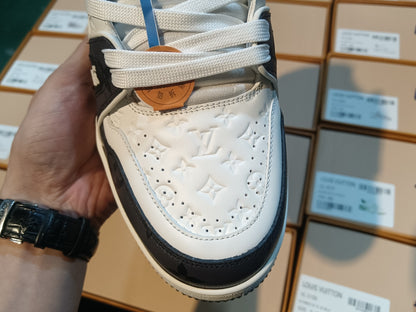 Foshan Batch 1V trainer