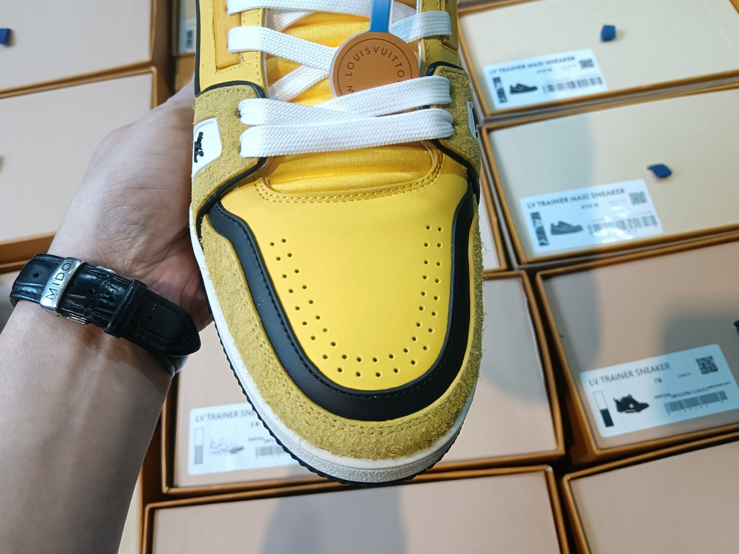 Foshan Batch 1V trainer