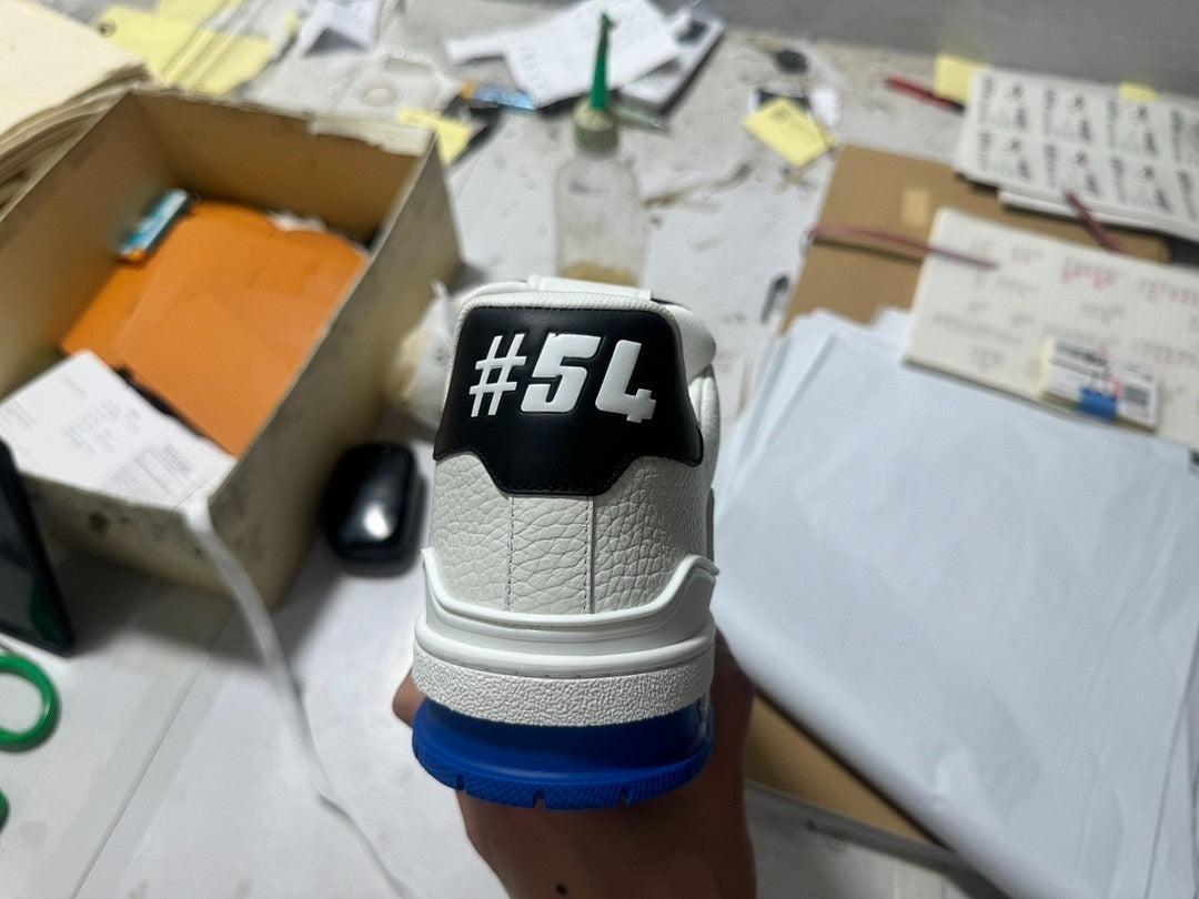 Foshan Batch 1V trainer