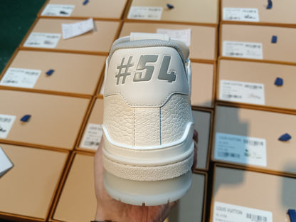 Foshan Batch 1V trainer