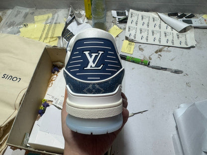 Foshan Batch 1V trainer