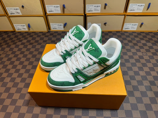 Foshan Batch 1V trainer