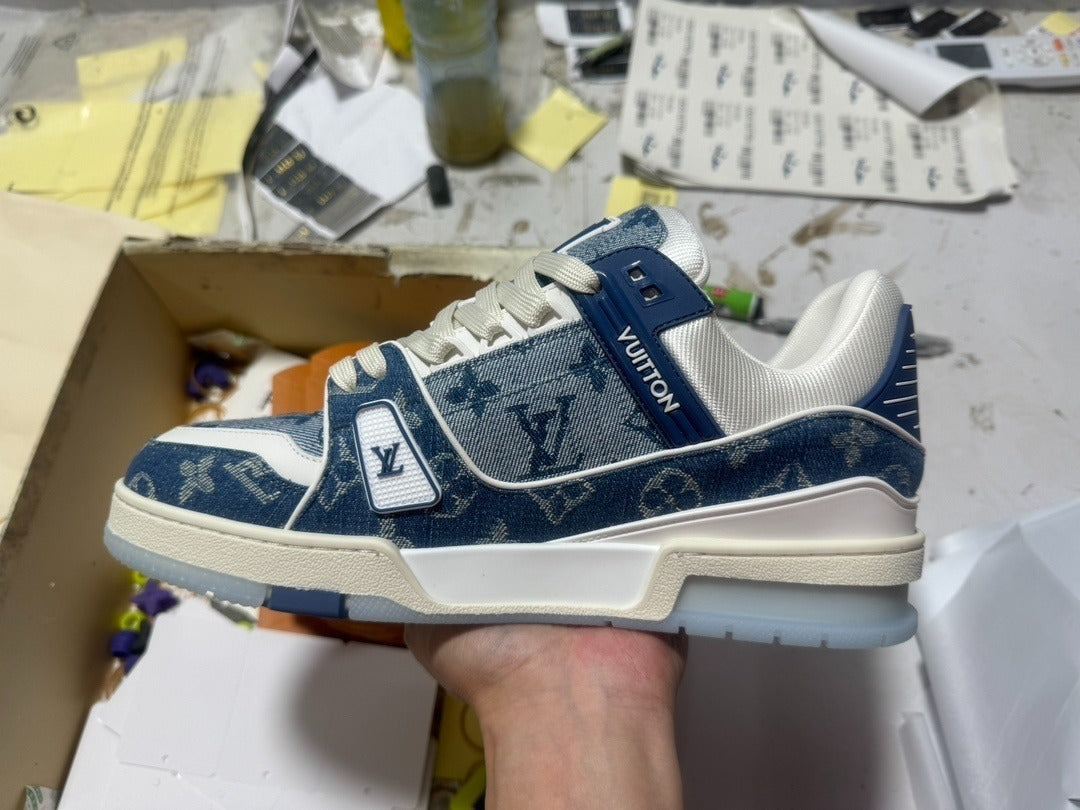 Foshan Batch 1V trainer