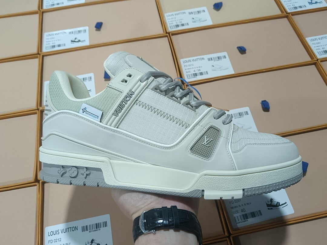 Foshan Batch 1V trainer