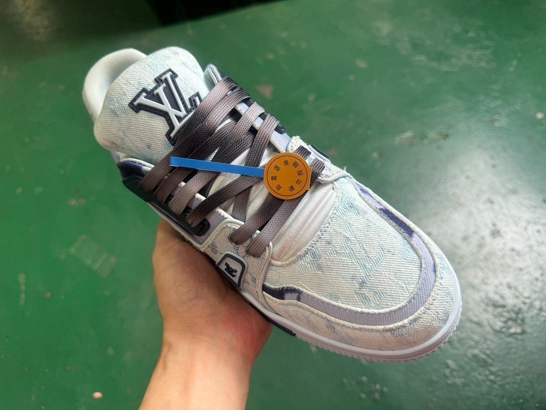 Foshan Batch 1V trainer