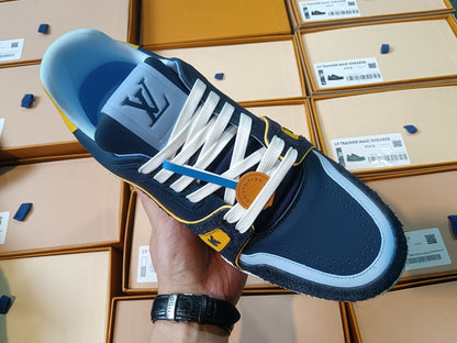 Foshan Batch 1V trainer