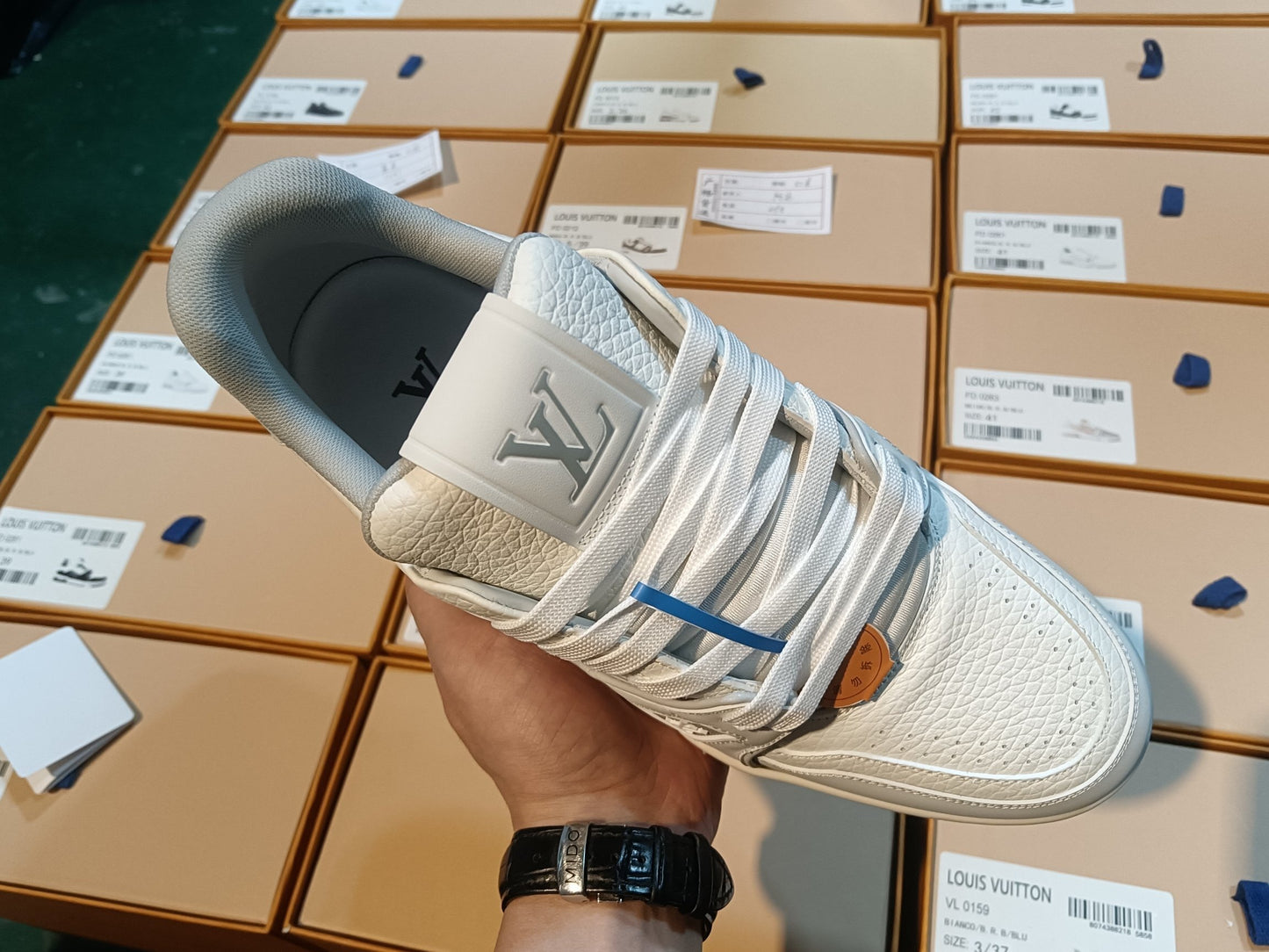 Foshan Batch 1V trainer