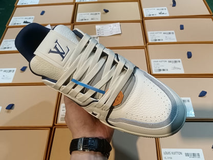 Foshan Batch 1V trainer