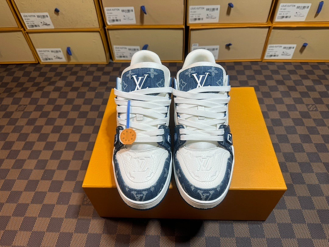 Foshan Batch 1V trainer