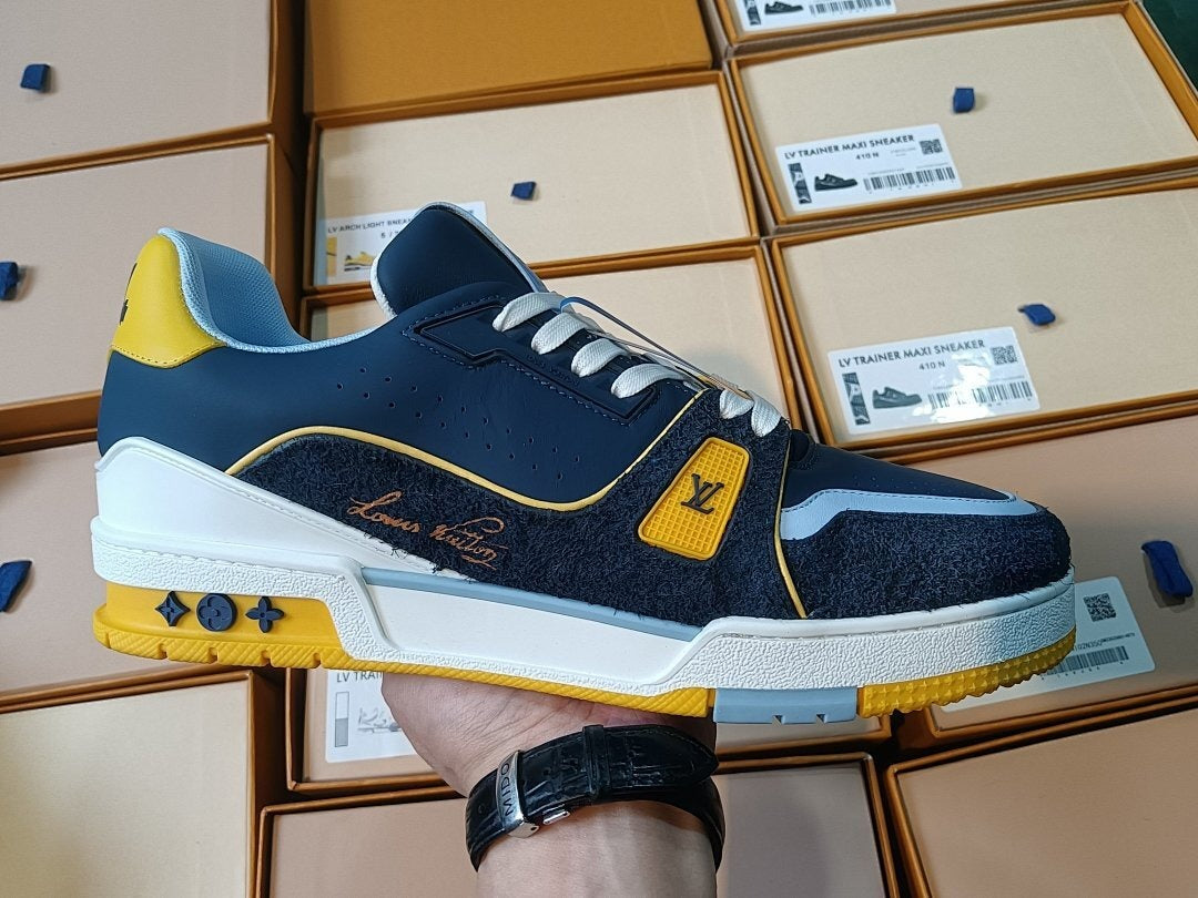 Foshan Batch 1V trainer