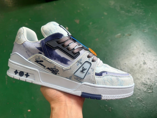 Foshan Batch 1V trainer