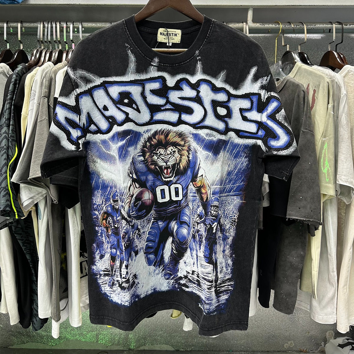 MAJESTIK Tarantula Garment Dyed Print Crop Tee
